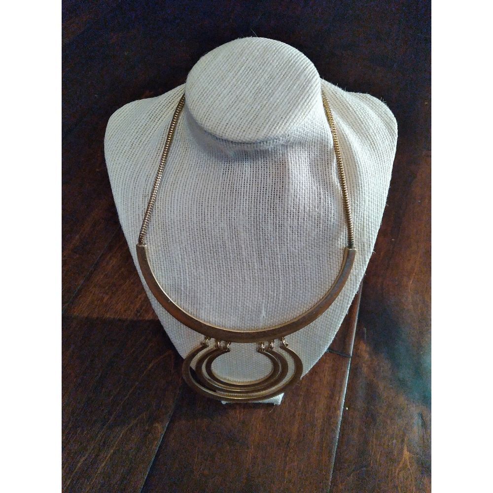 Statement Necklace Gold Tone Triple‎ Circle Pendant Fashion Jewelry